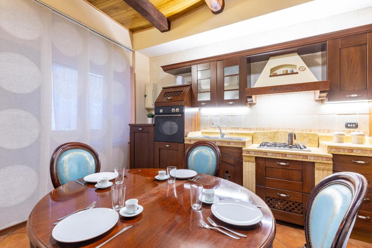 Appartement Amphitheater By Wonderful Italy Napels